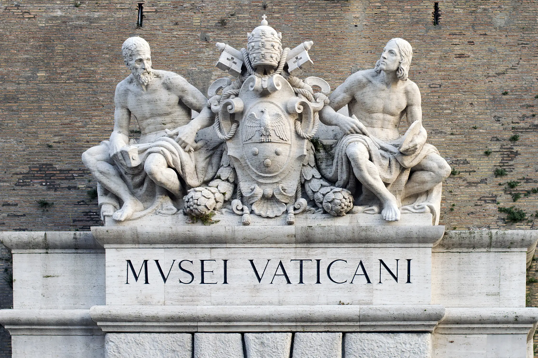 01 Vatican Museums Entrance